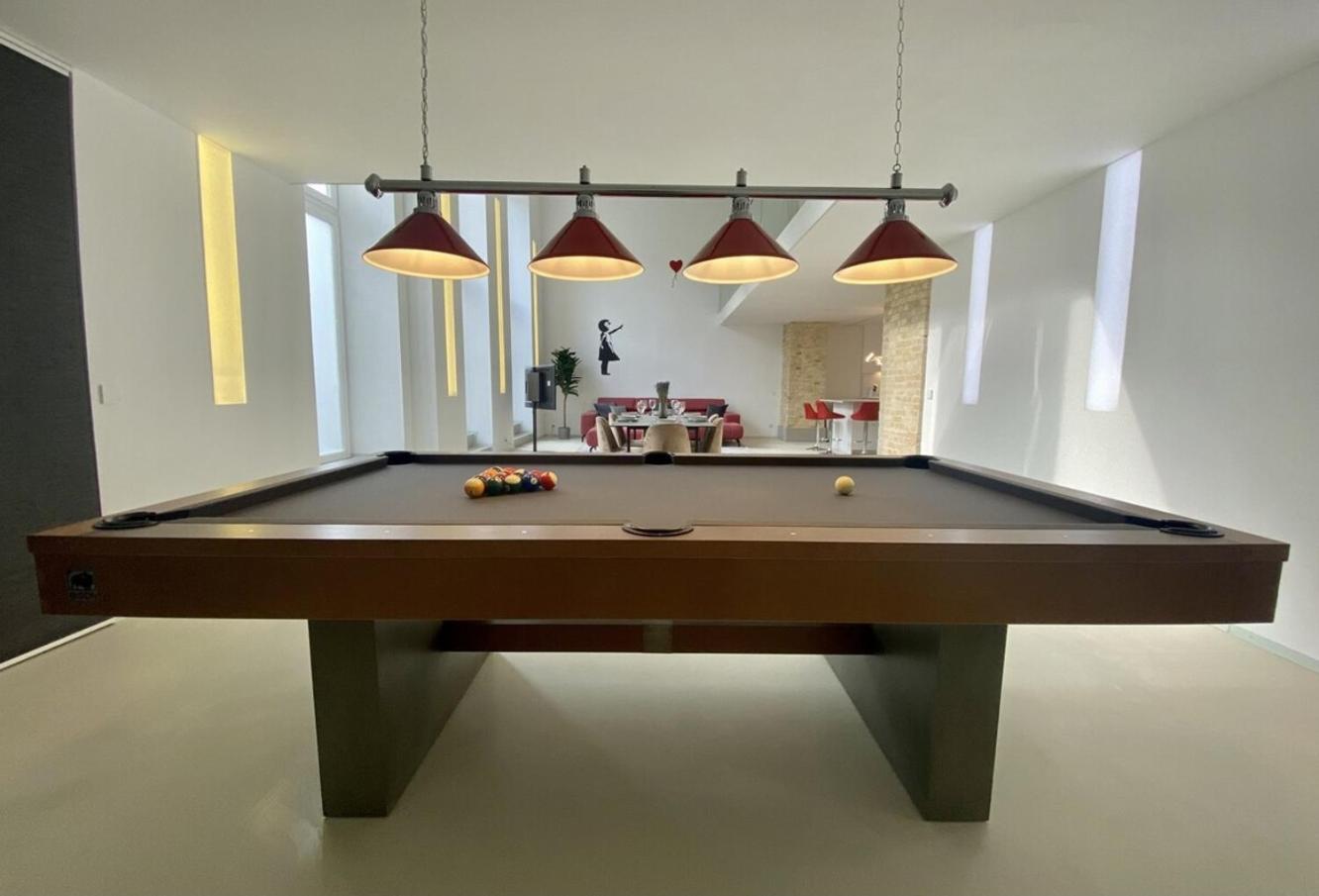 Loft With Pool Table, Kitchen Island & Gallery Apartment