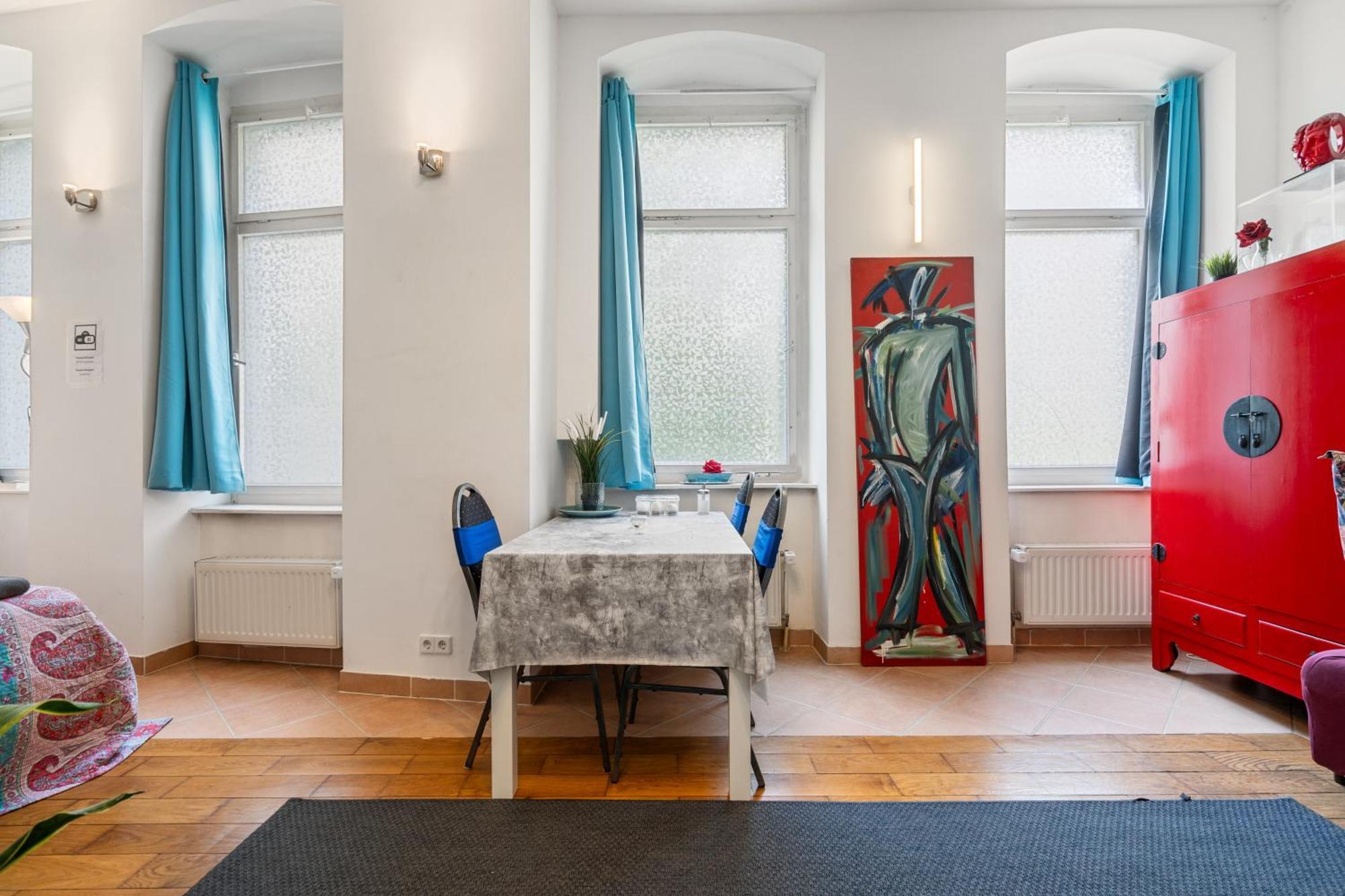 Apartment Dancing Queens Am Rosenthaler Platz Berlin