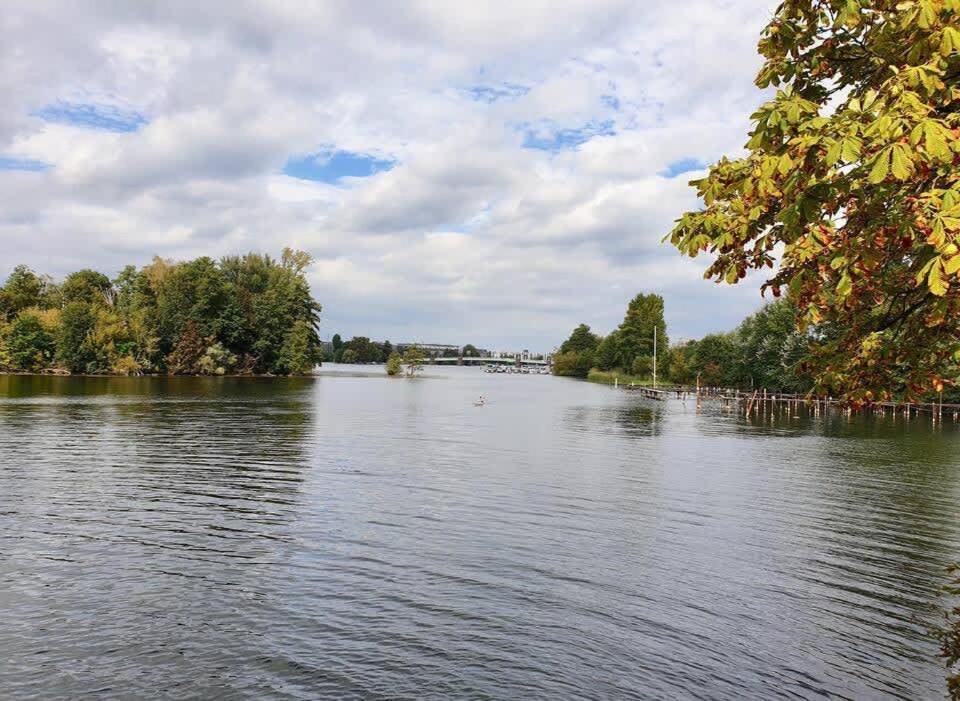 Ferienhaus Eiswerder - Inselwohnung In Der Havel Mit Balkon *