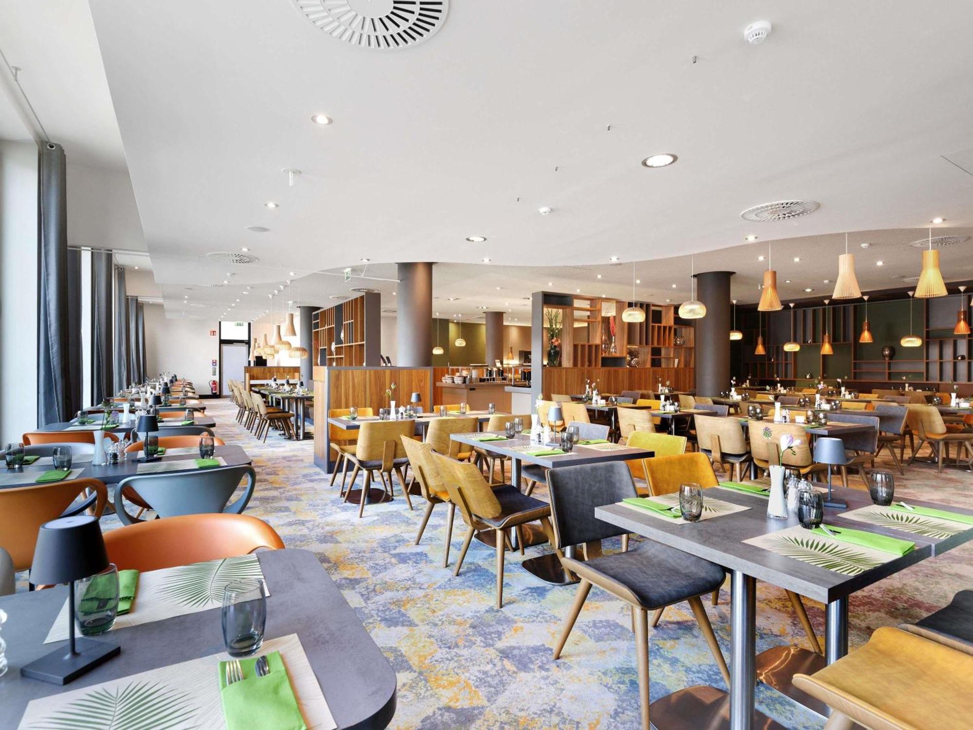 Novotel Mitte Hotel 4*