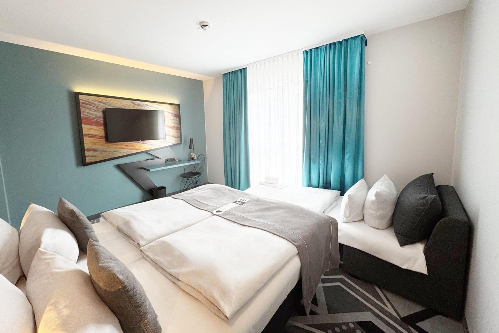 - The Niu, Flash Charlottenburg By Ihg Berlin