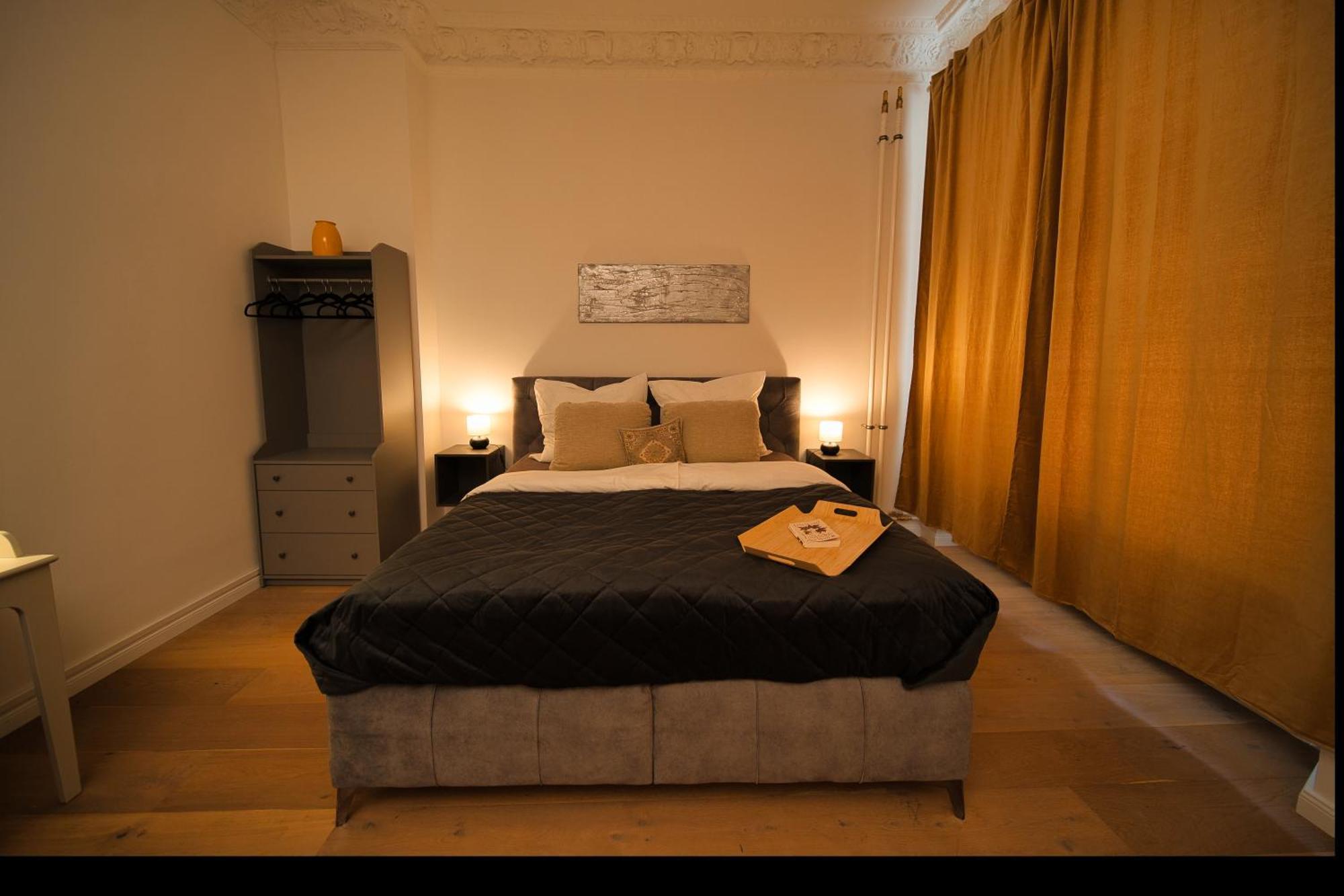 Apartment Loftly Kant99 - Zentral - 90m2 - Self Check-in - 300 Mbit *