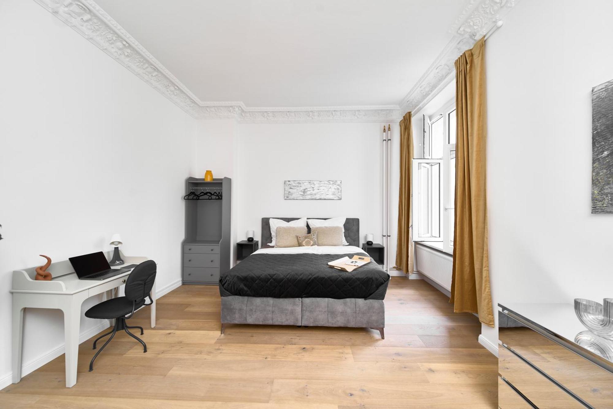 Apartment Loftly Kant99 - Zentral - 90m2 - Self Check-in - 300 Mbit