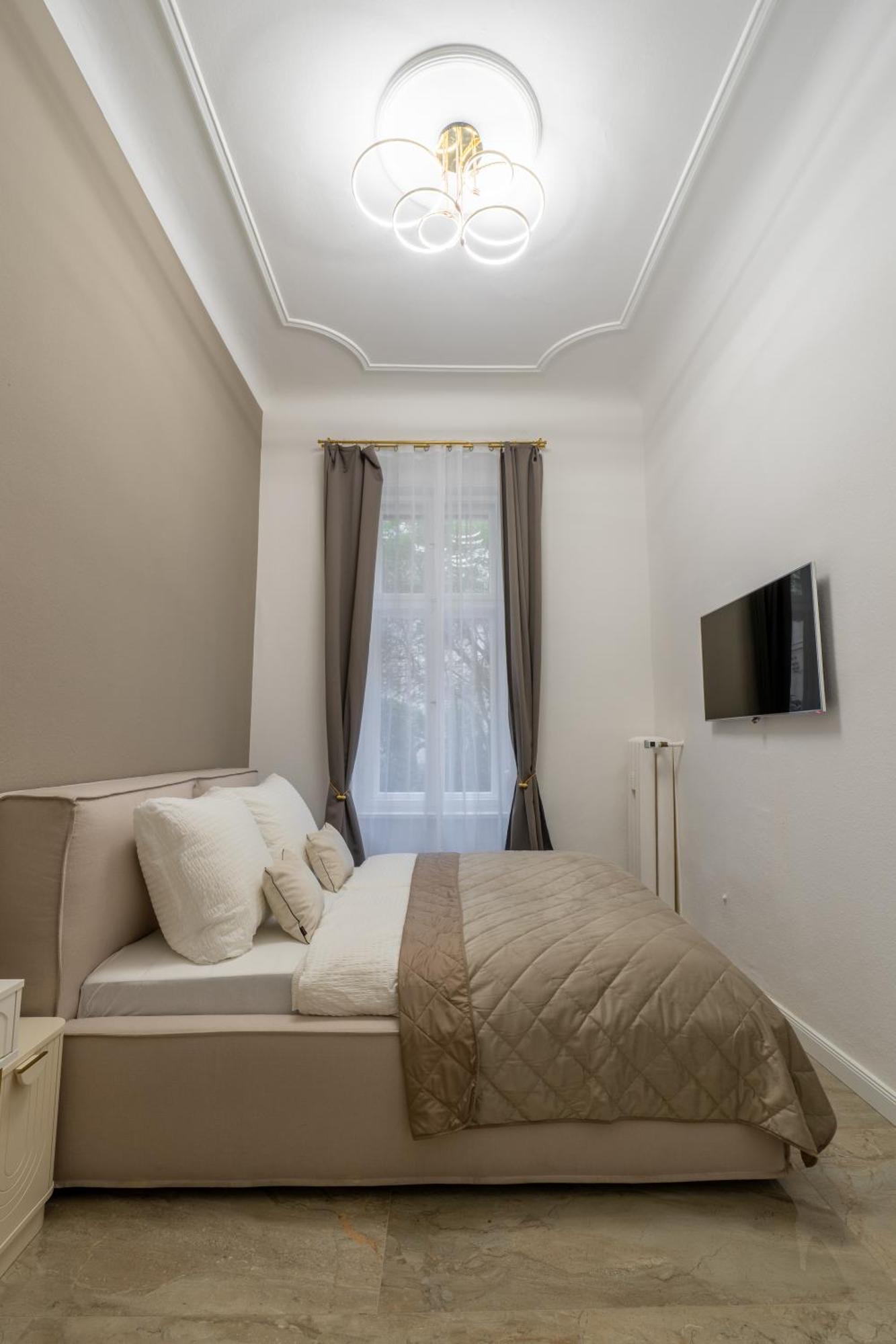 Apartment Nofa - Altbau Am Kudamm