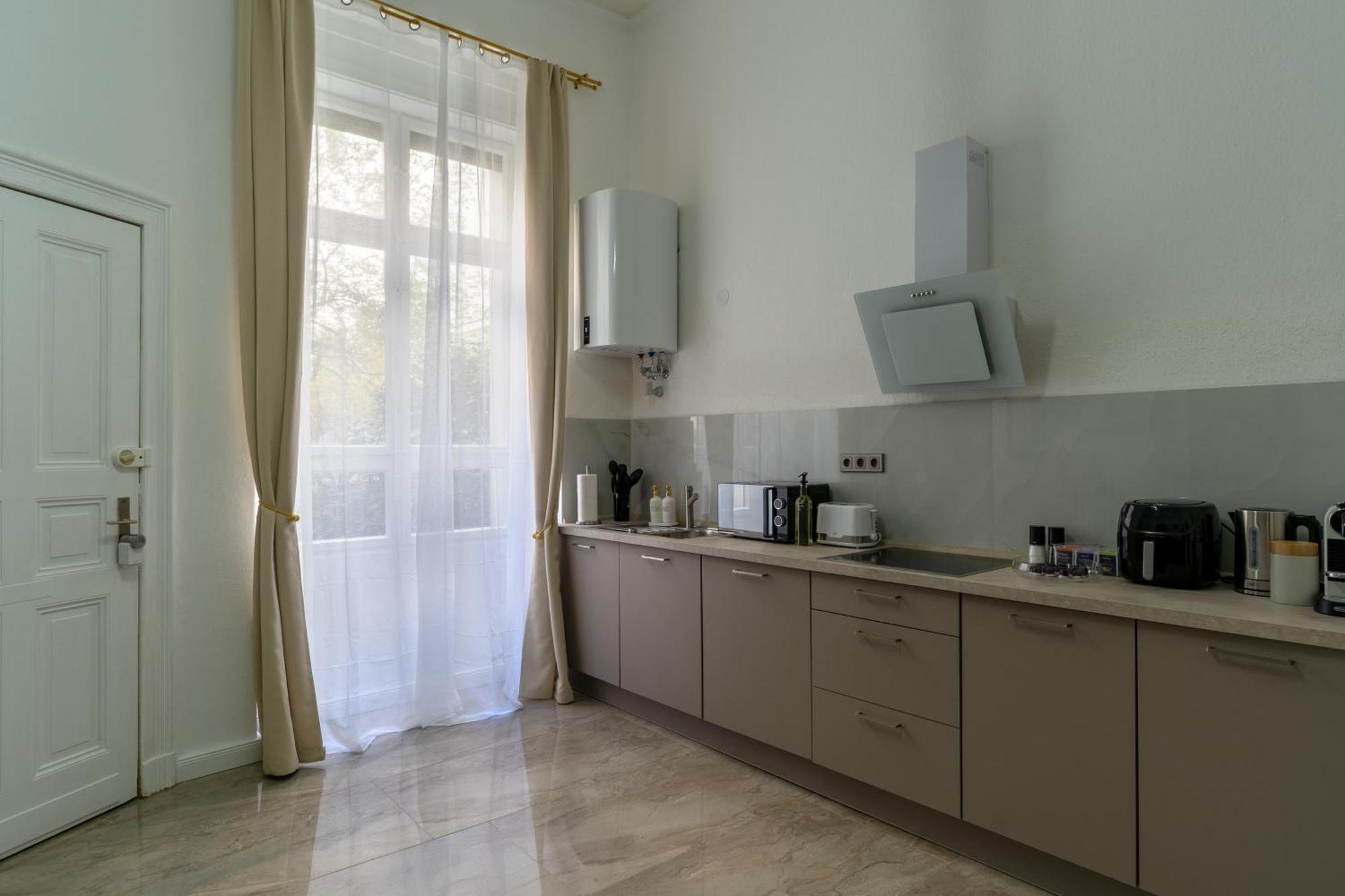 Apartment Nofa - Altbau Am Kudamm *