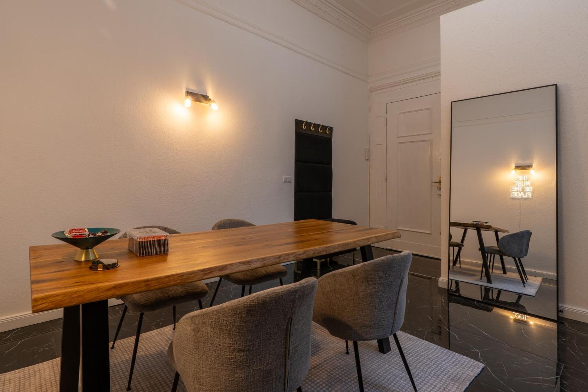 Apartment Nofa - Altbau Am Kudamm