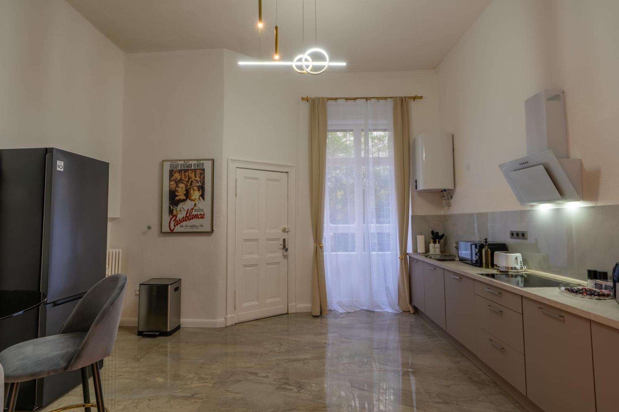 Nofa - Altbau Am Kudamm Apartment
