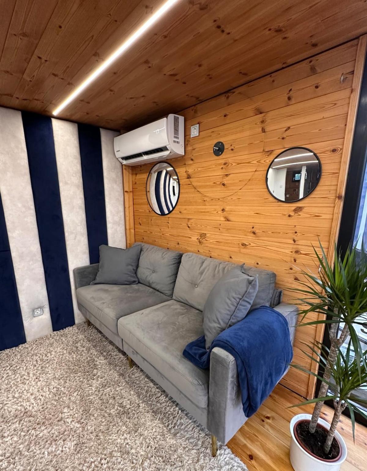 Botel Ruheoase Am Wasser, Sauna-hausboot In Naturidylle Berlin