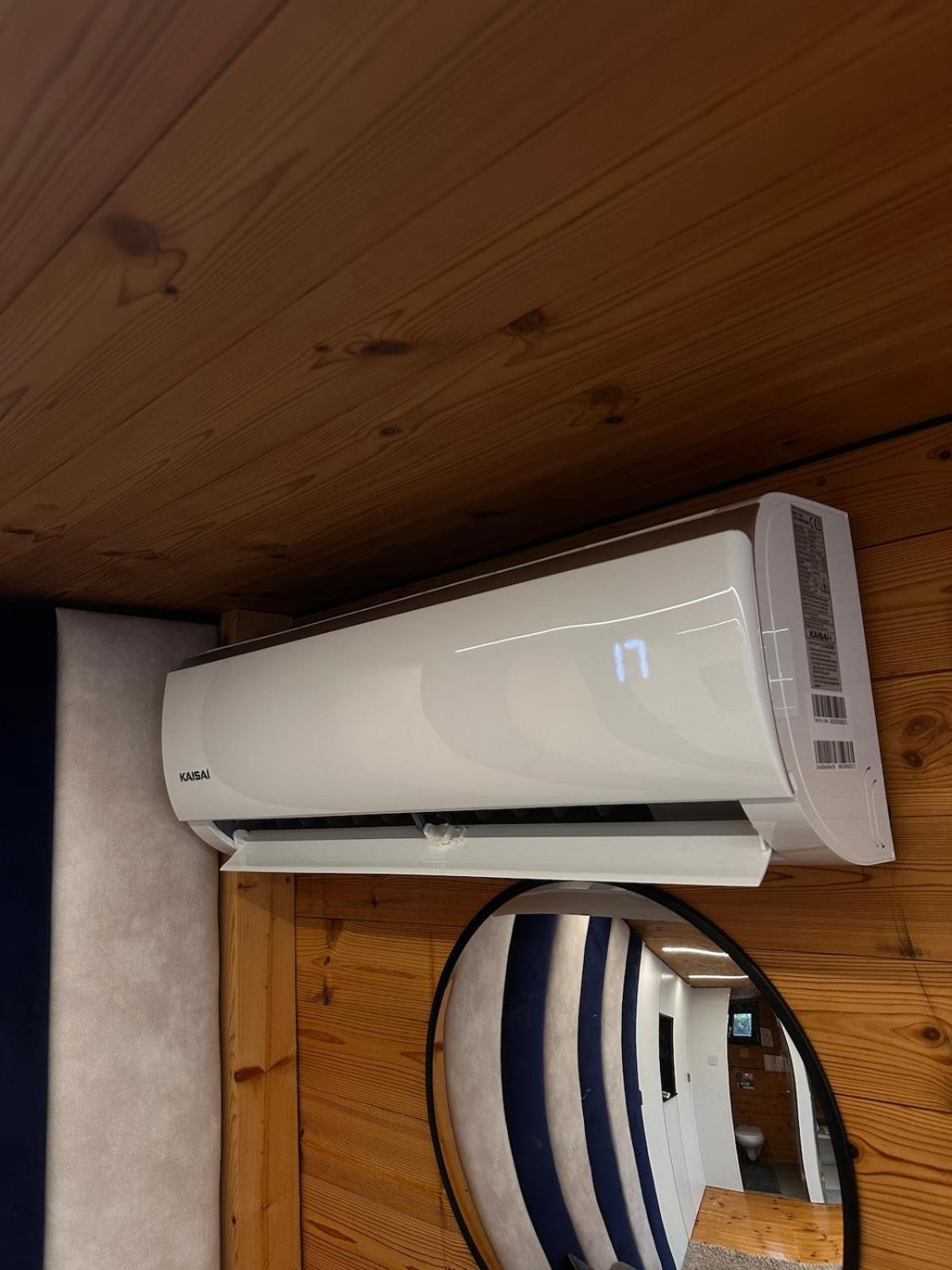 Botel Ruheoase Am Wasser, Sauna-hausboot In Naturidylle *