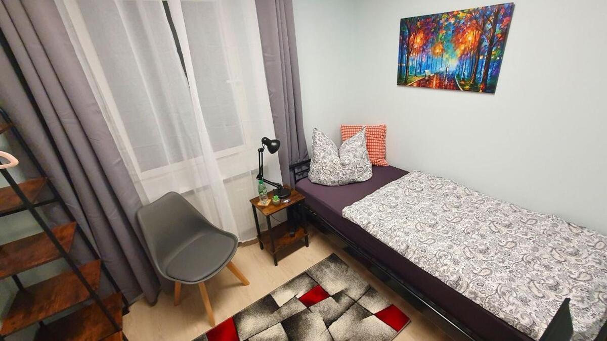 Gemuetliche Fuer 9 Personen