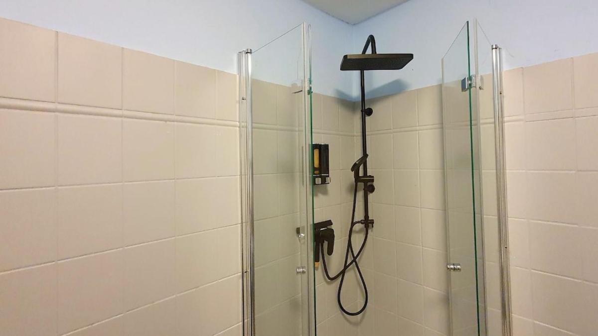 Apartment Gemuetliche Fuer 9 Personen *