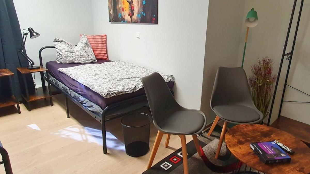 Gemuetliche Fuer 9 Personen * Berlin