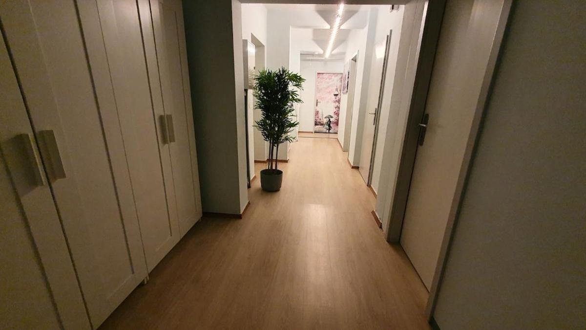 Gemuetliche Fuer 9 Personen * Berlin
