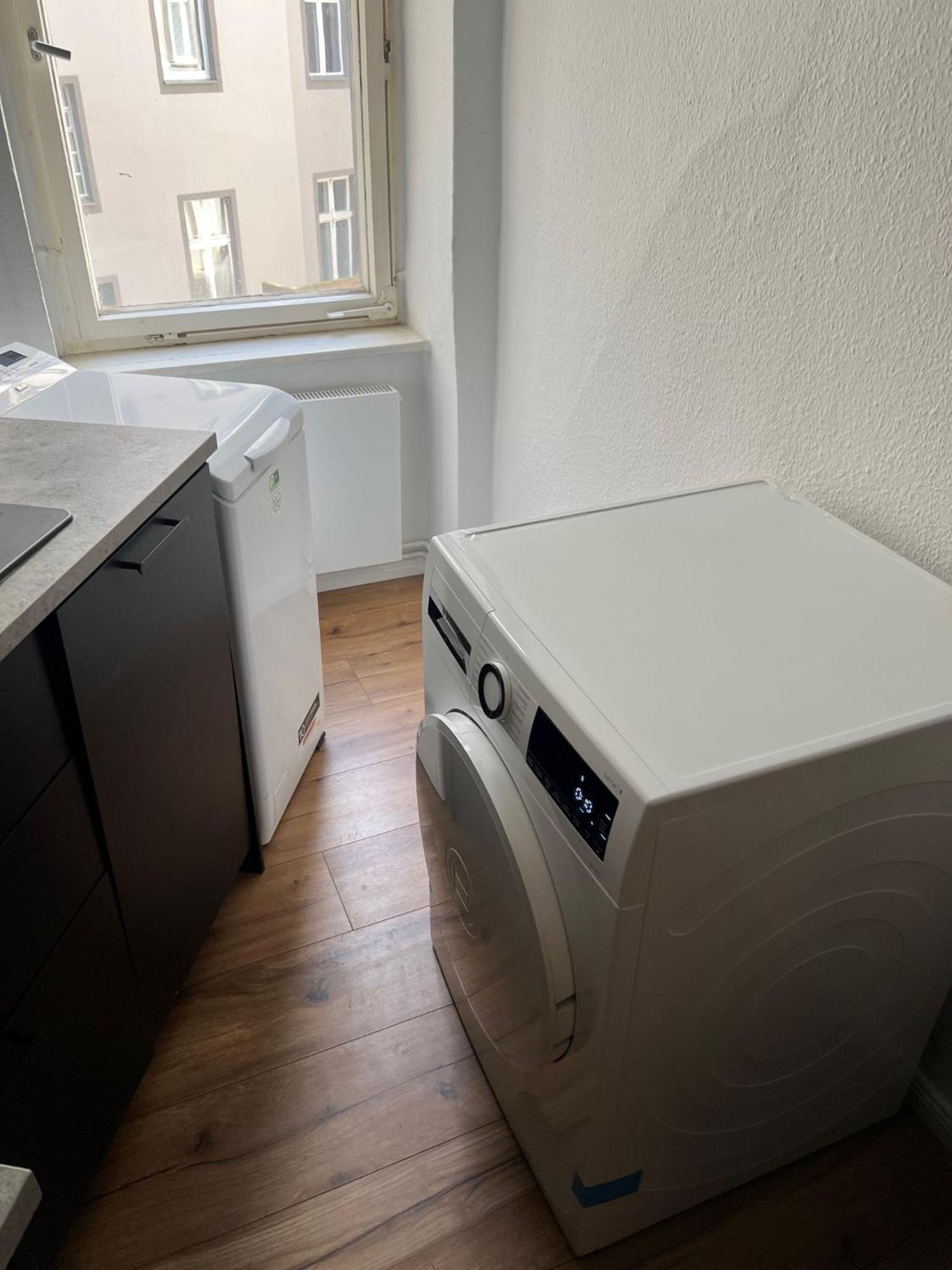 Apartment Stylish 2-room With Balcony Next To East Side Gallery Berlin