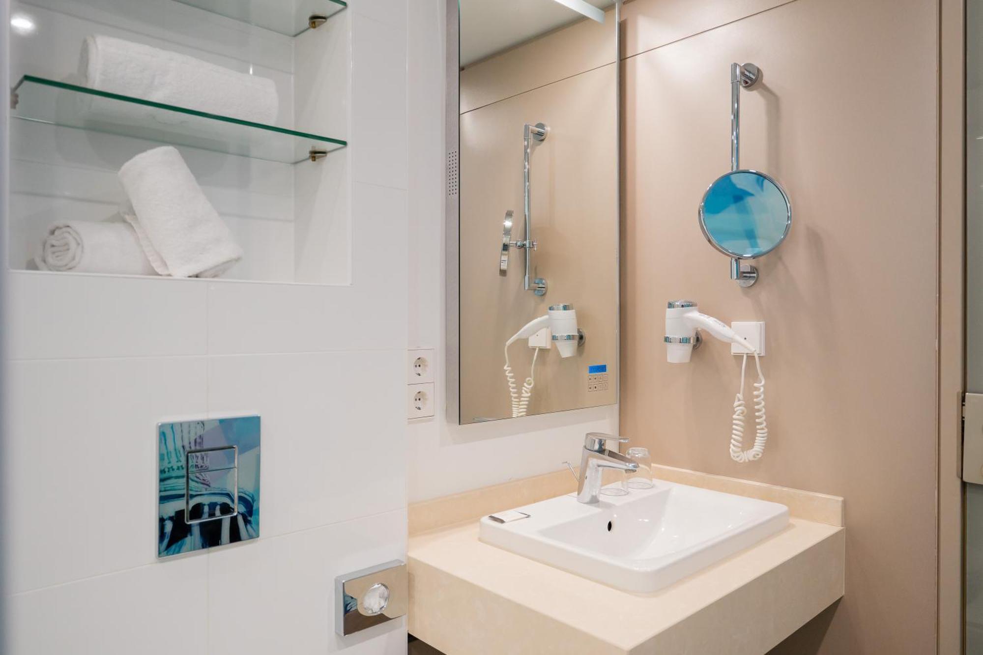 Homaris West Side (adults Only) Hotell
