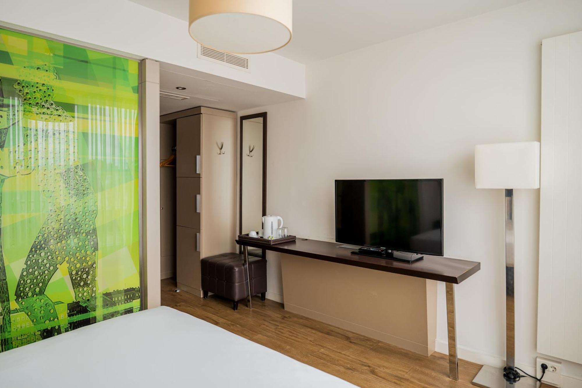 Homaris West Side (adults Only) Hotell 4*