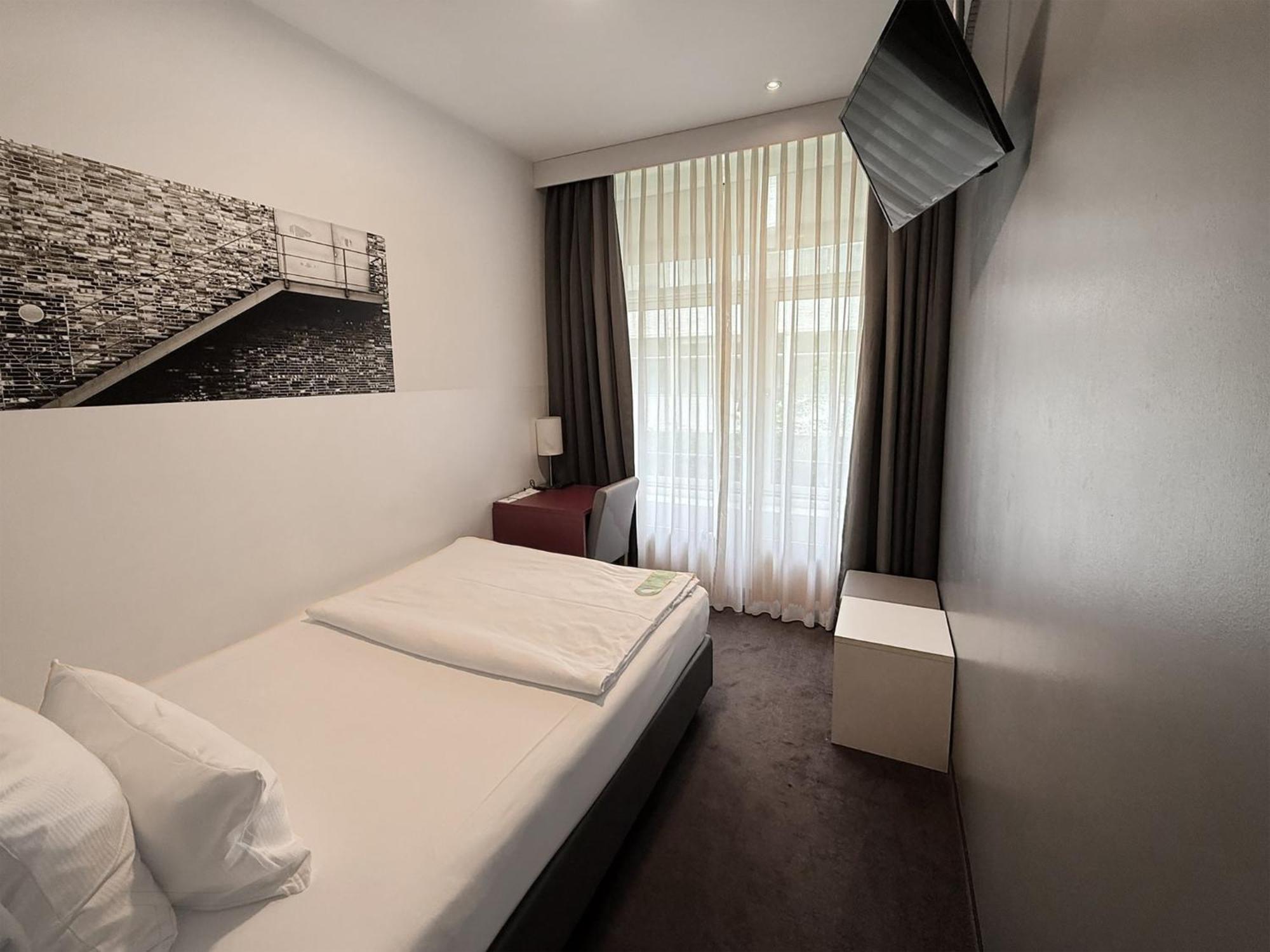 Hotel Garner - Gendarmenmarkt By Ihg 4*