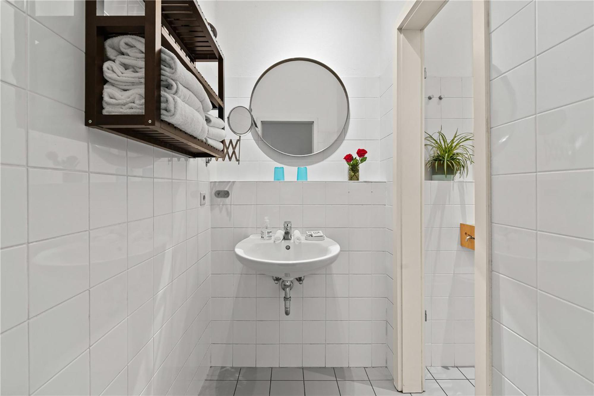33 Efg Schoenhauser Allee Mit Balkon * Berlin