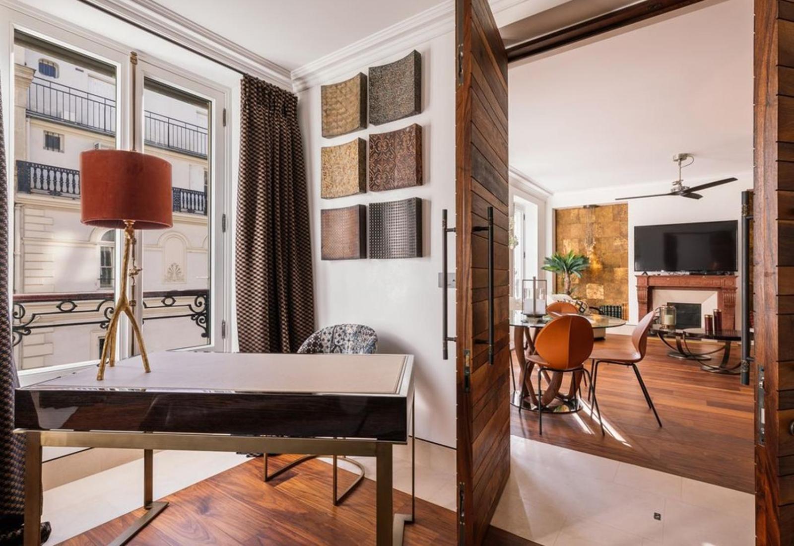 Bright & Modern 4-bedroom In The Heart Of Apartment *
