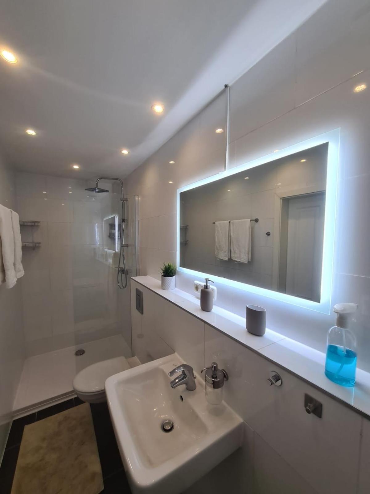 Apartment Design Mit Loftfeeling In Charlottenburg Berlin