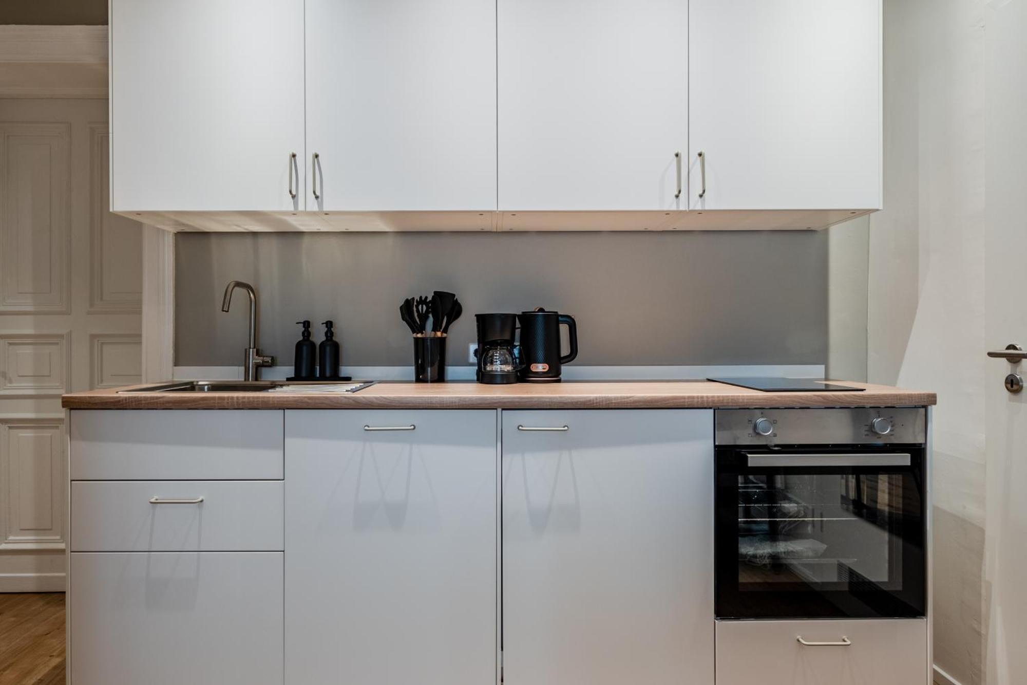 The Music - Newly Renovated Apartment