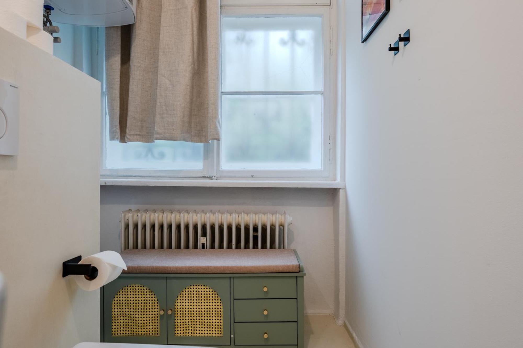Vibrant Micro-apartment - Cozy, & Self Checkin *
