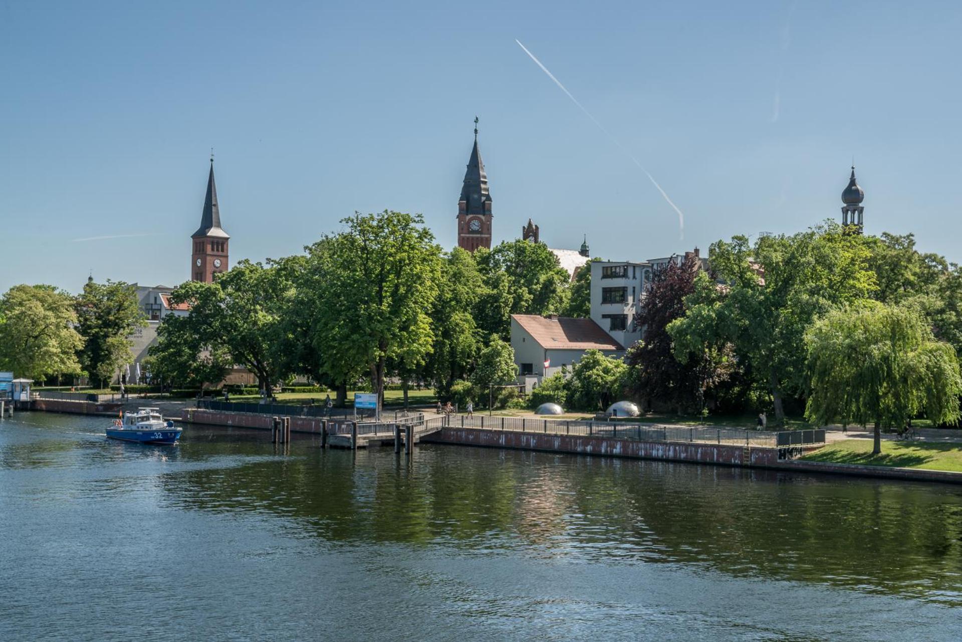 Ruebezahl Am Mueggelsee, Haus 19 Mis Tel Mit Eigener Sauna, Idealer Ort Fuer Natur- Und Erholungssuchende, Fuer Radfahrer Und Familien Mit Kindern Ferienhaus *