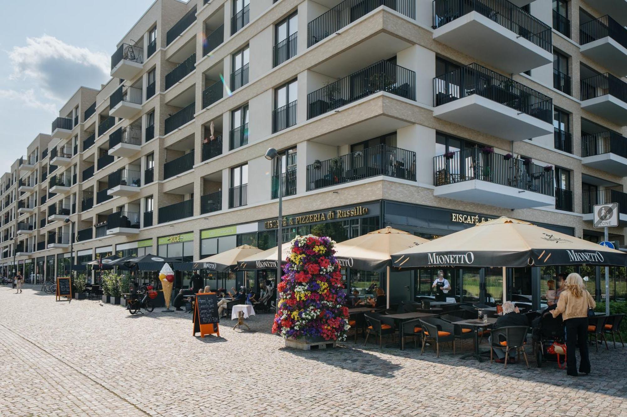 Homely - New Build , Near River , Main Station , Family & Business Berlin