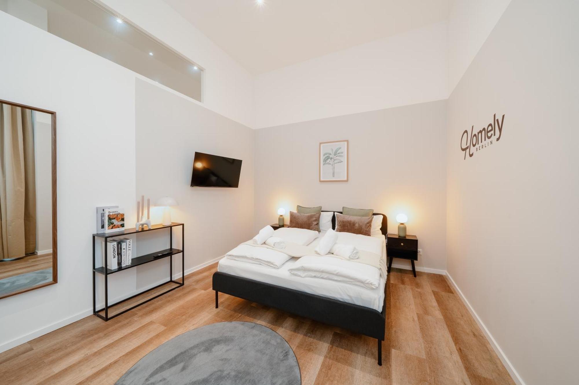 Apartment Homely - New Build , Near River , Main Station , Family & Business