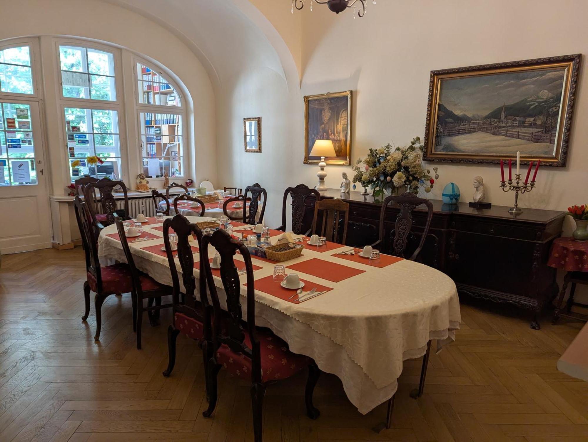 Waizenegger Am Kurfürstendamm Gasthof Berlin