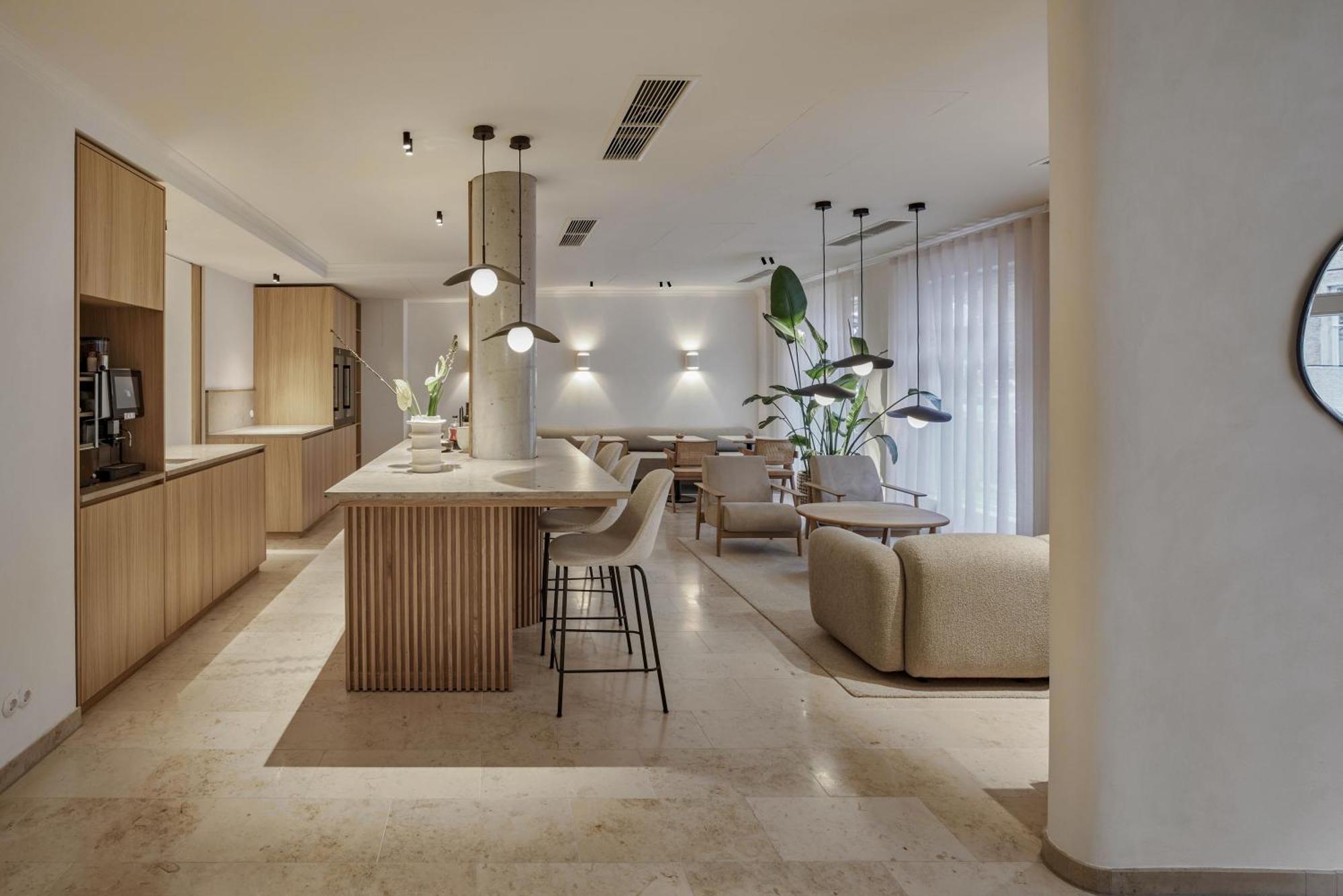 Hotel Adelante Boutique
