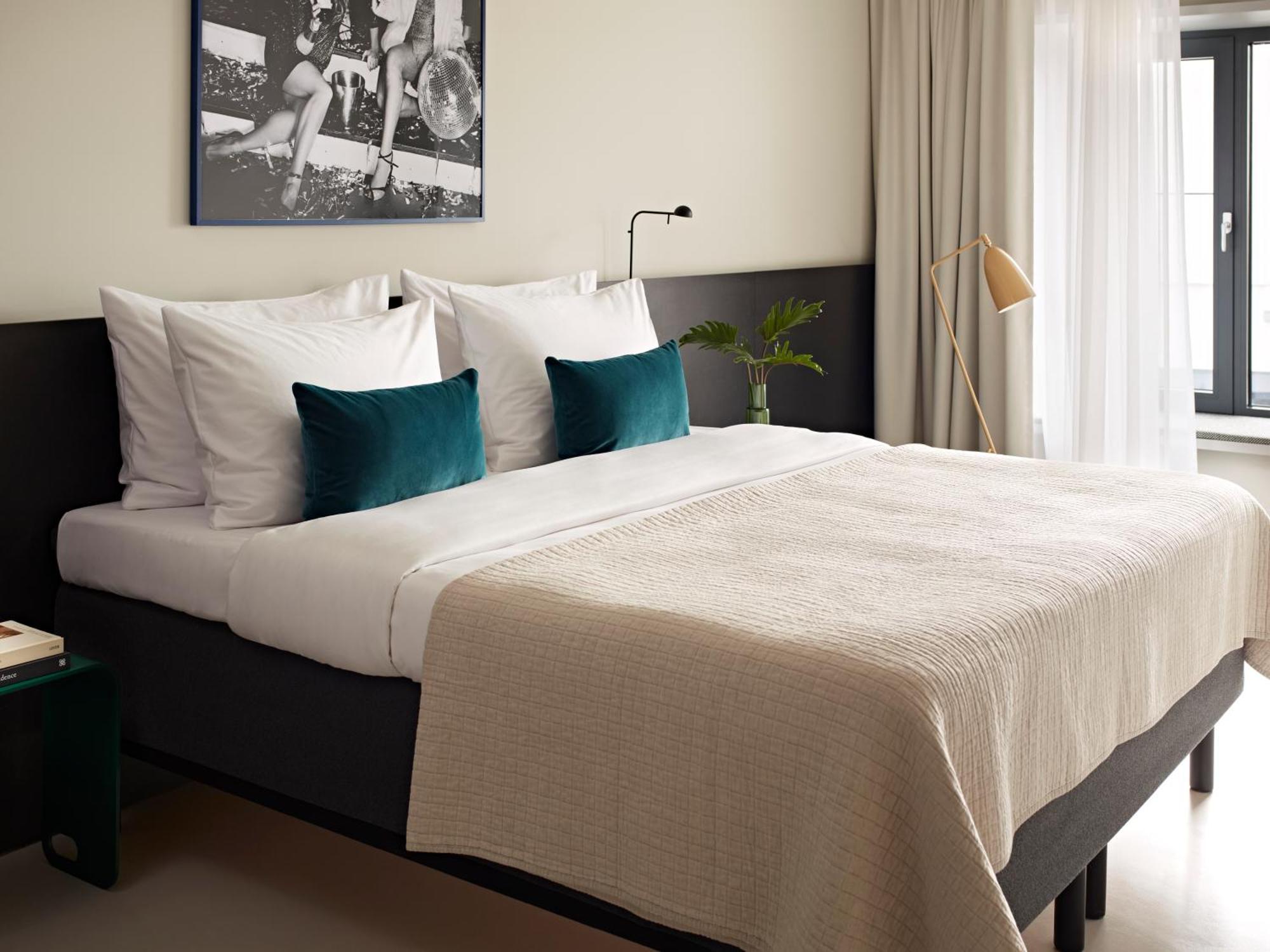 Numa Savi Hotell 4*