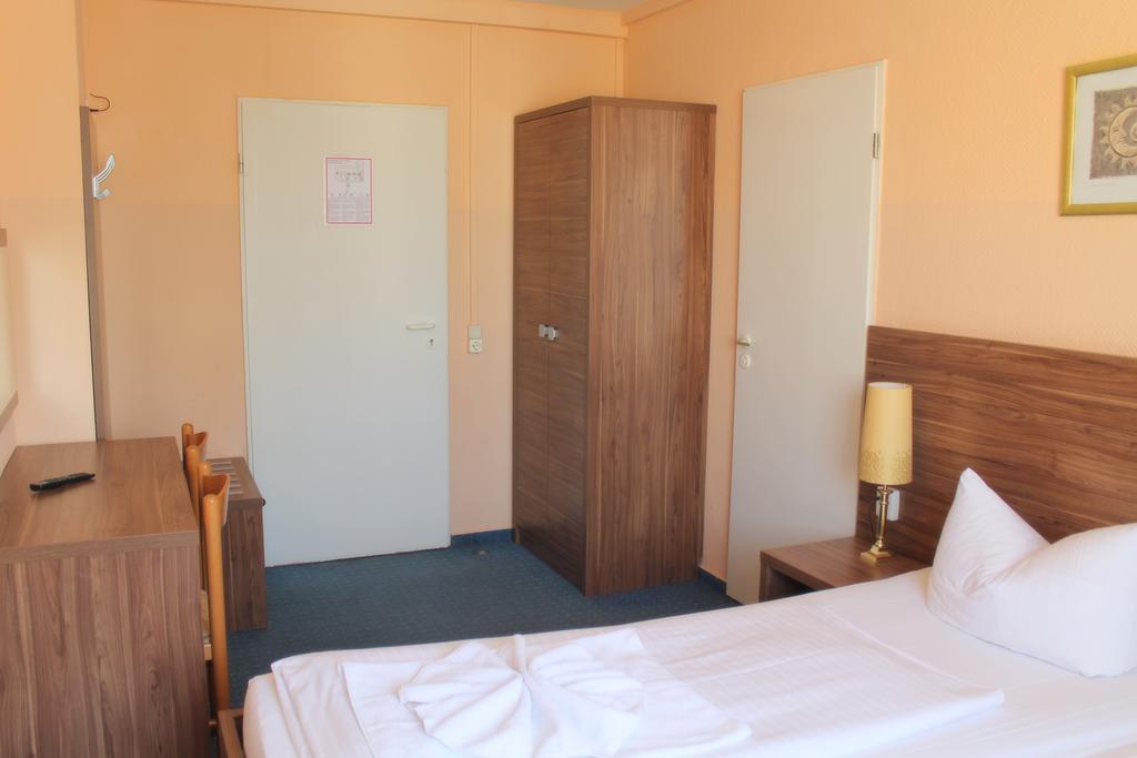 Ansbach Am Kadewe Hotell