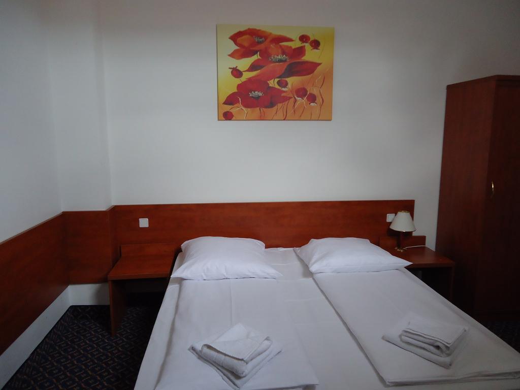 Am Kurfuerstendamm Hotell