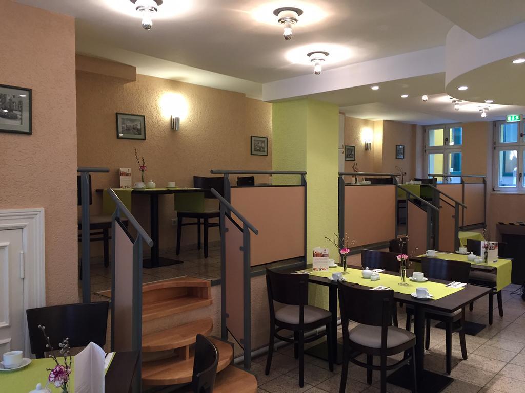Martas Allegra Hotell 3*