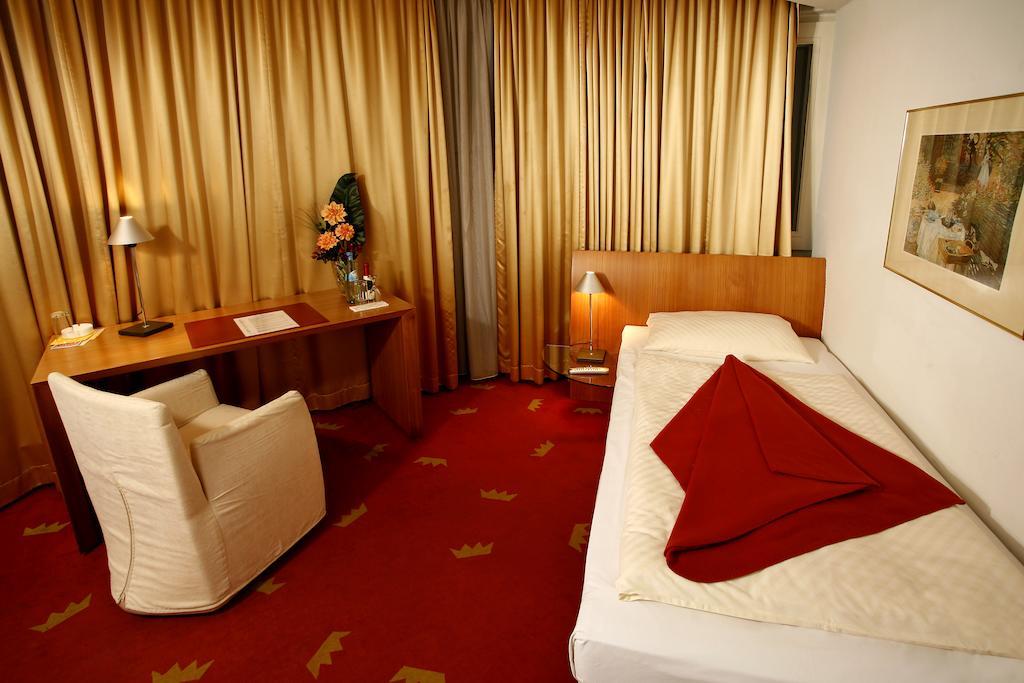 Hotel Prinzregent By Centro Basic