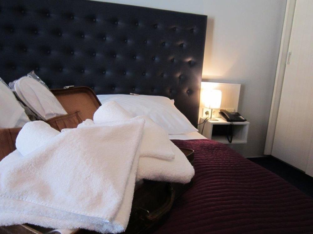 Ambassador-berlin Gruenau Hotell