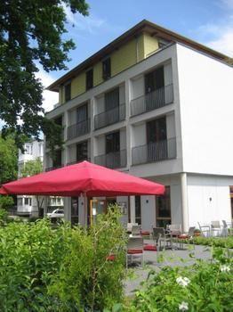 Ambassador-berlin Gruenau Hotell