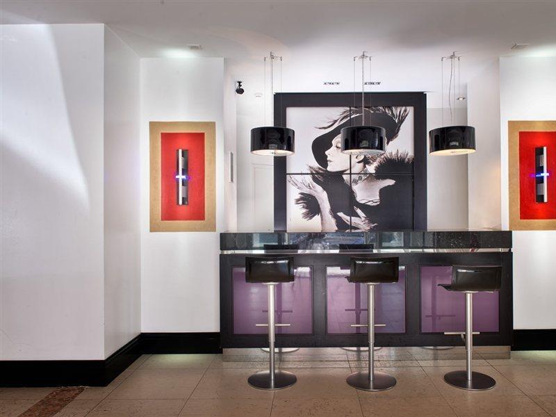 Max Brown Ku'damm Berlin