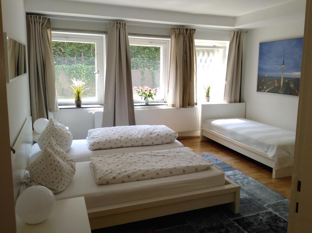 Apartment Grosszugige Ferienwohnung In Dahlem Berlin