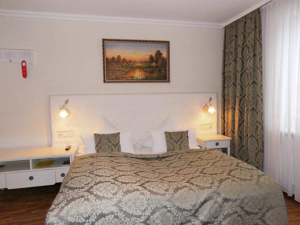 Aparthotel Guzulka & Restaurant Berlin