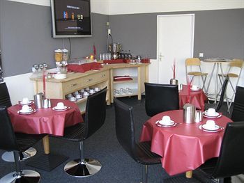 Academy Apartment