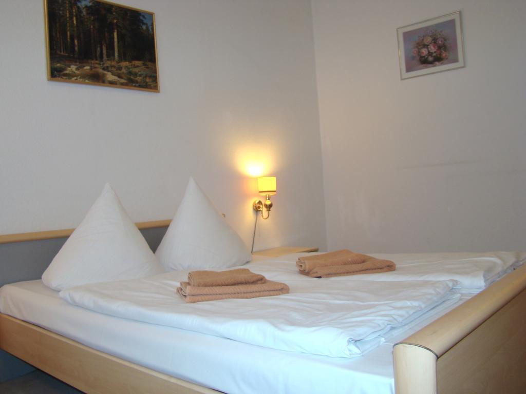Near Brandenburg Gate - Rooms&apartments Berlin