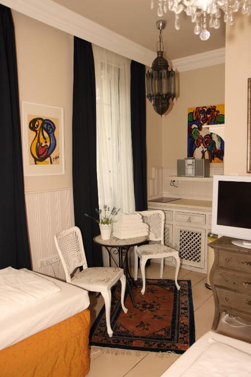 Parkidyll Hotell 3*