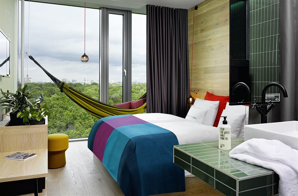 25hours Bikini Hotell 4*