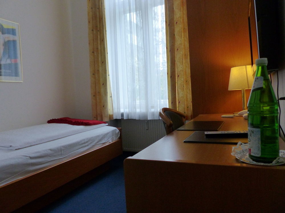 Hotell Amc - Schoeneberg
