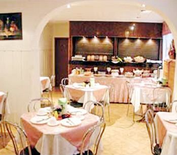 Hotell Adam 2*