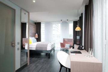 Indigo Berlin-alexanderplatz, An Ihg Hotell 4*