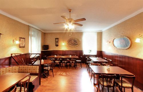 Majestic 3* Berlin