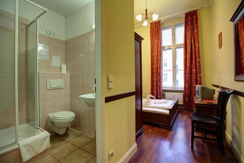 Bernstein Am Kurfuerstendamm Hotell 3*